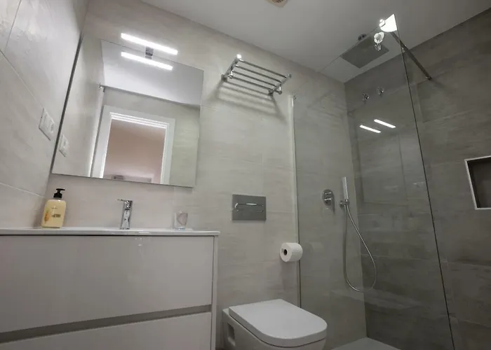 Mombasa 2 Planta Nerja