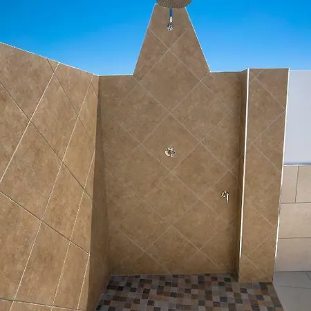 Mombasa 2 Planta Apartmán Nerja