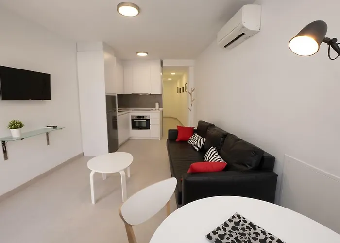 Mombasa 2 Planta * Nerja